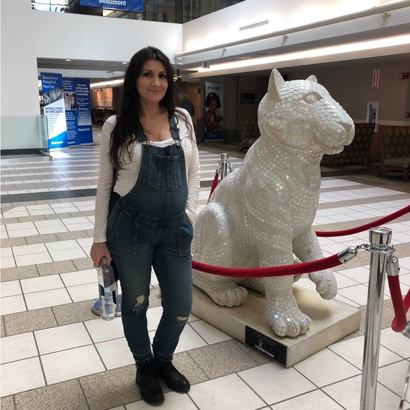 Maternity Bundle - Picture 2 of 9